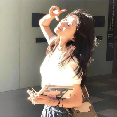 哥哥们看好了小妹我才是武神